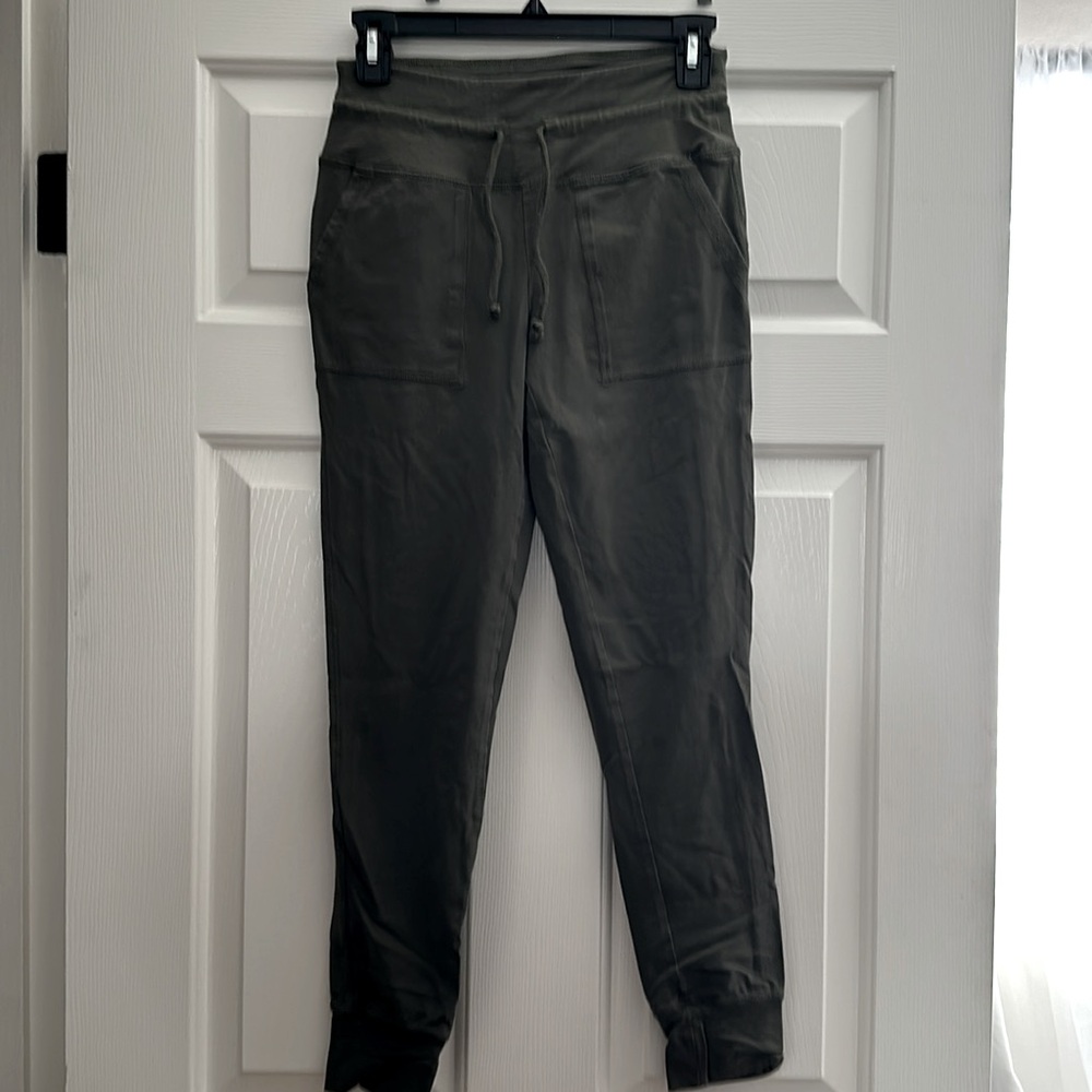 Wild Fable jogger